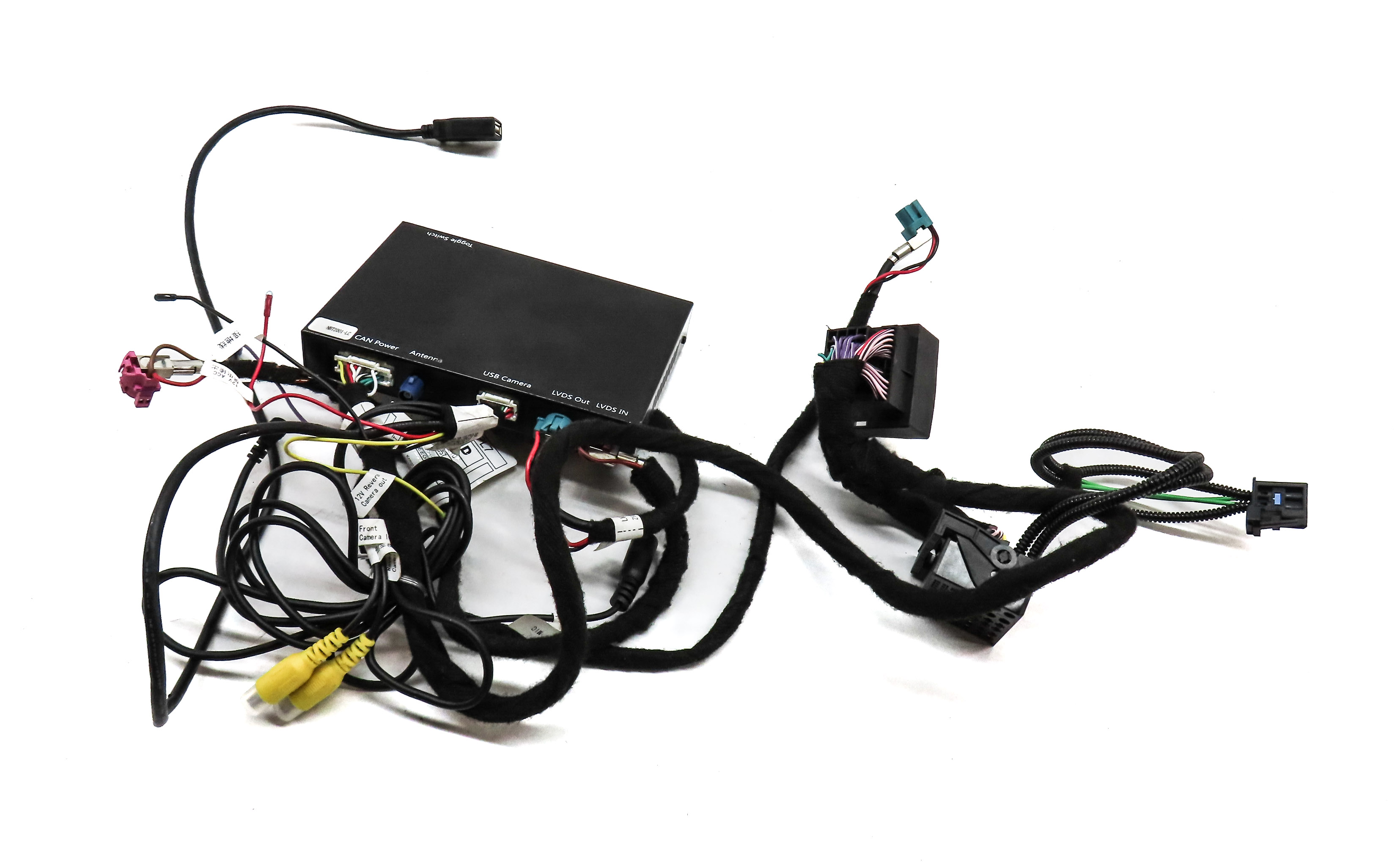 2014 BMW M235i COUPE (F22) RADIO MULTIMEDIA MMI INTERFACE ADAPTER w/ HARNESS — exact item pictured